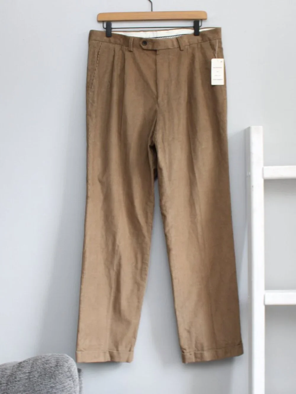 LAUREN Ralph Lauren Corduroy Pleated Pants Trousers Tan Brown Men's Size 33 x 32